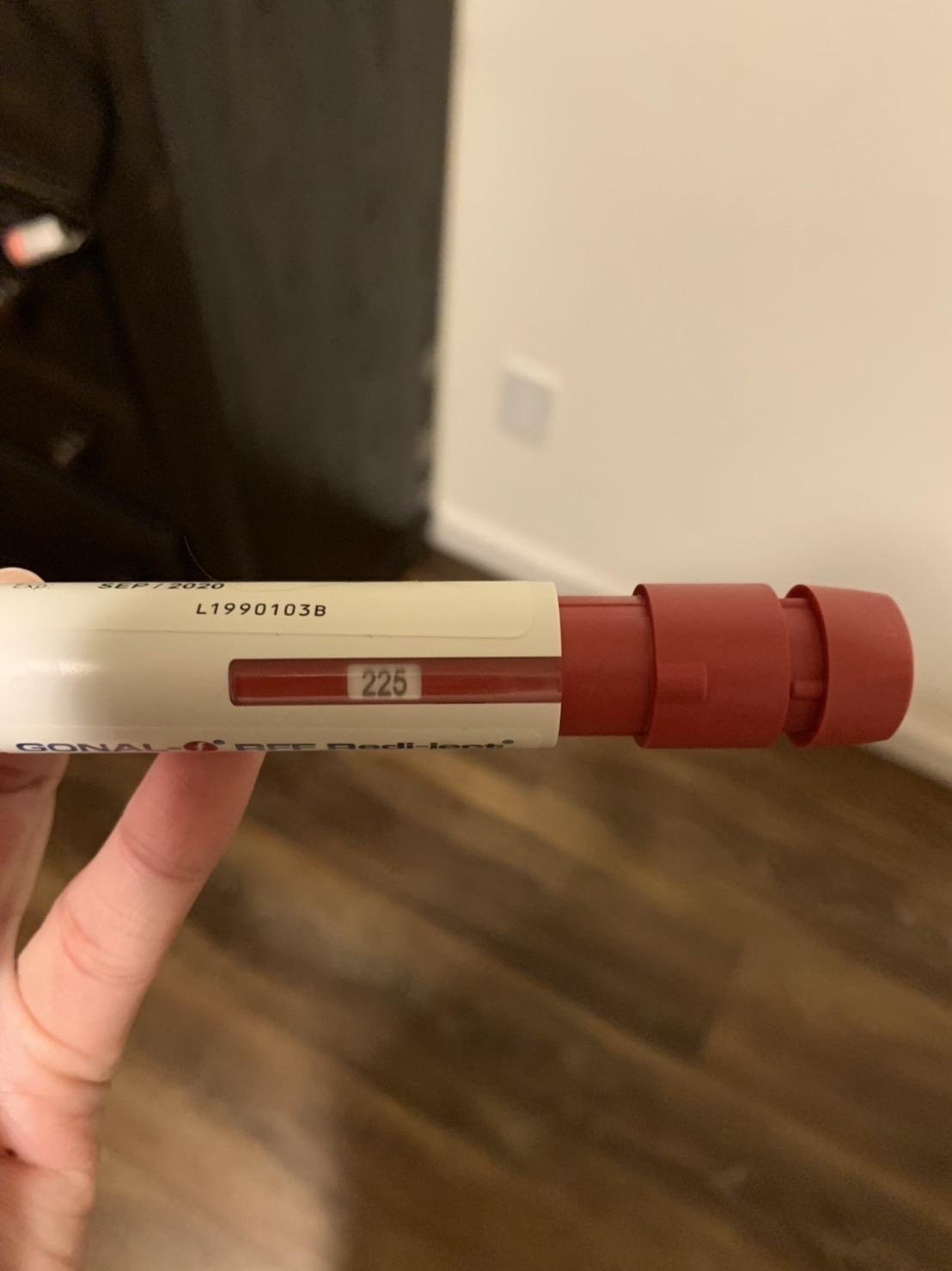 美國捐卵可獲得8000美金,機票補助,加州住宿全免. 捐卵條件: 29歲以下 155公分以上 高中大學畢